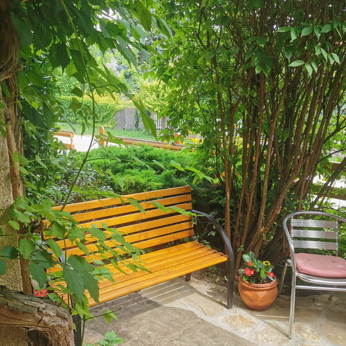 Balatoni Fészek Apartman Balatonalmádi ★★ 3