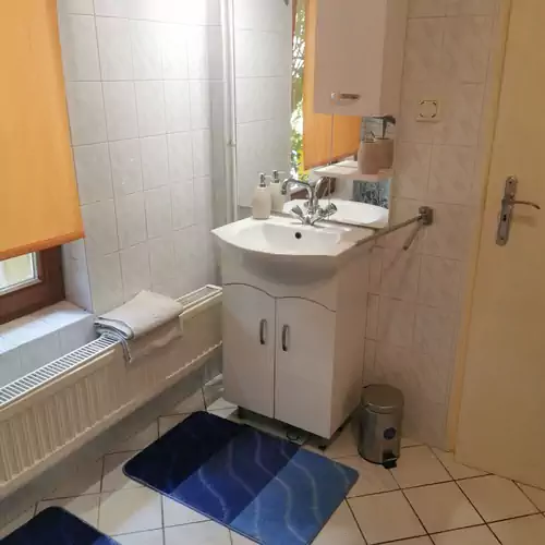 Balatoni Fészek Apartman Balatonalmádi 022 kép