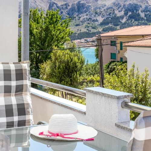 Apartment Annie Baška ★★★ 3