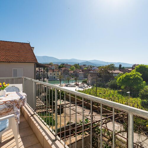 Apartman Vrboska - CDH592  2