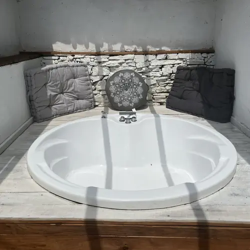 Csillagleses medencevel