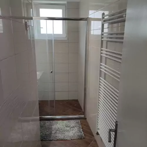 Zola Apartman Eger 005 kép