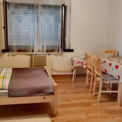 Szitakötő Apartman Gyula 003 kép