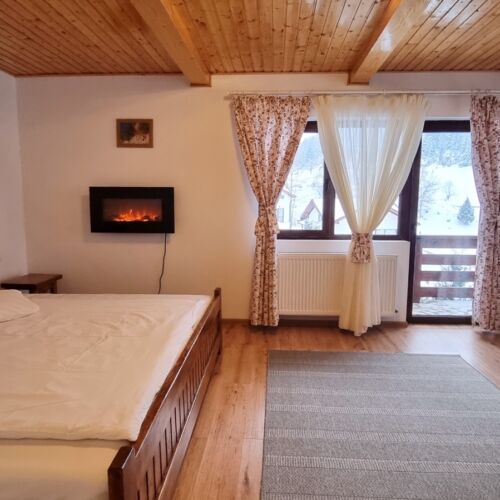 Pensiunea La Vulturi Fundata