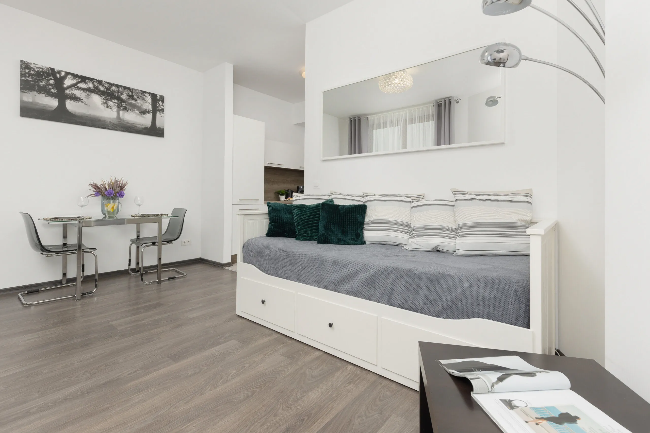 Bernardyńska 16C/98