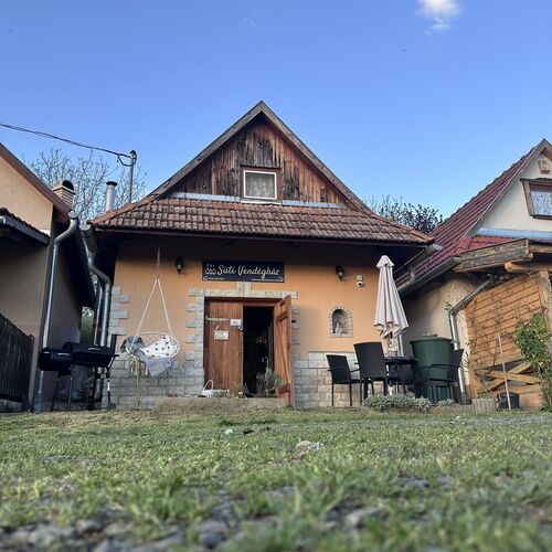 Süti Vendégház Ipolytölgyes