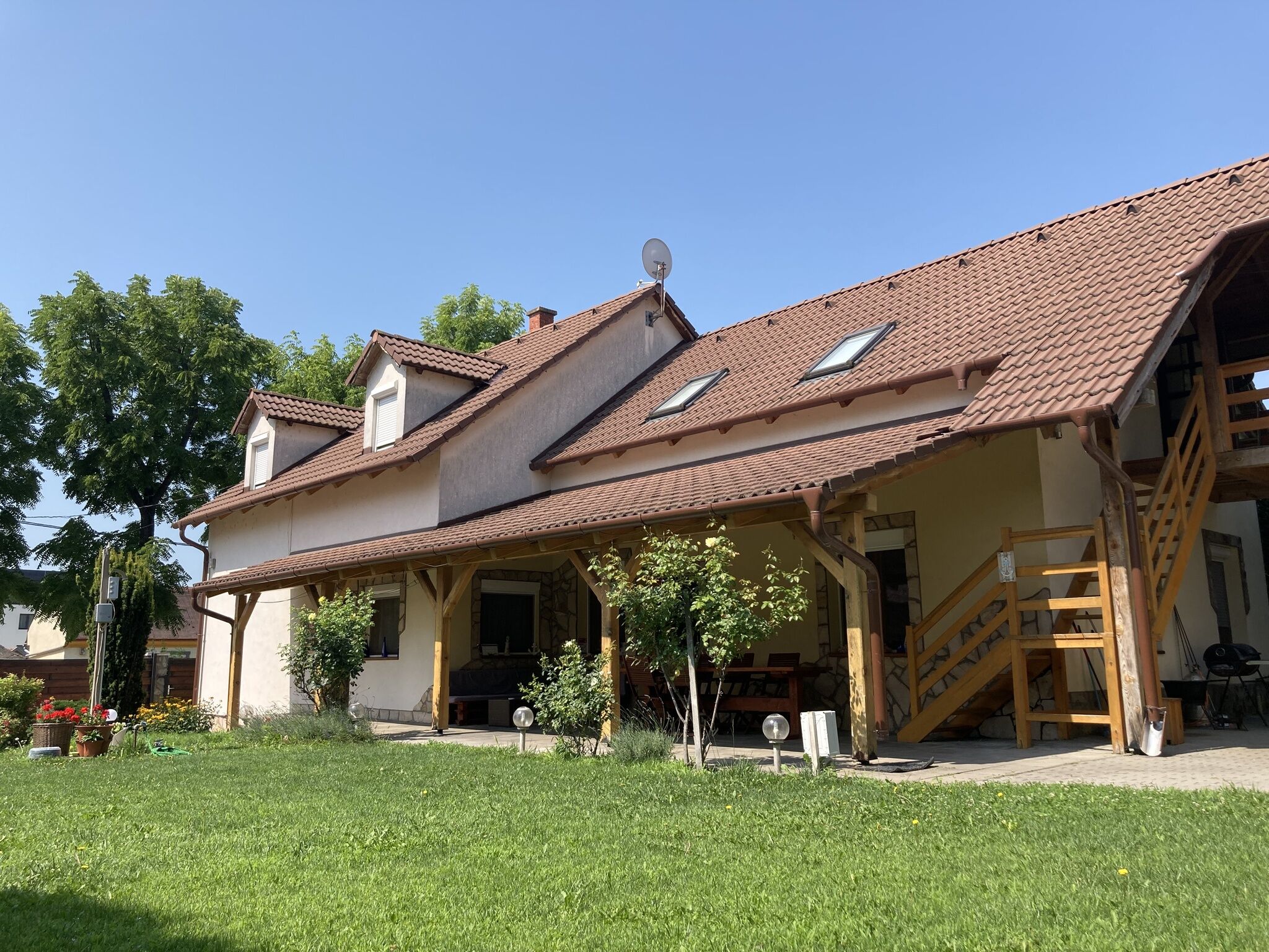 Nemere Apartmans Balatonkenese