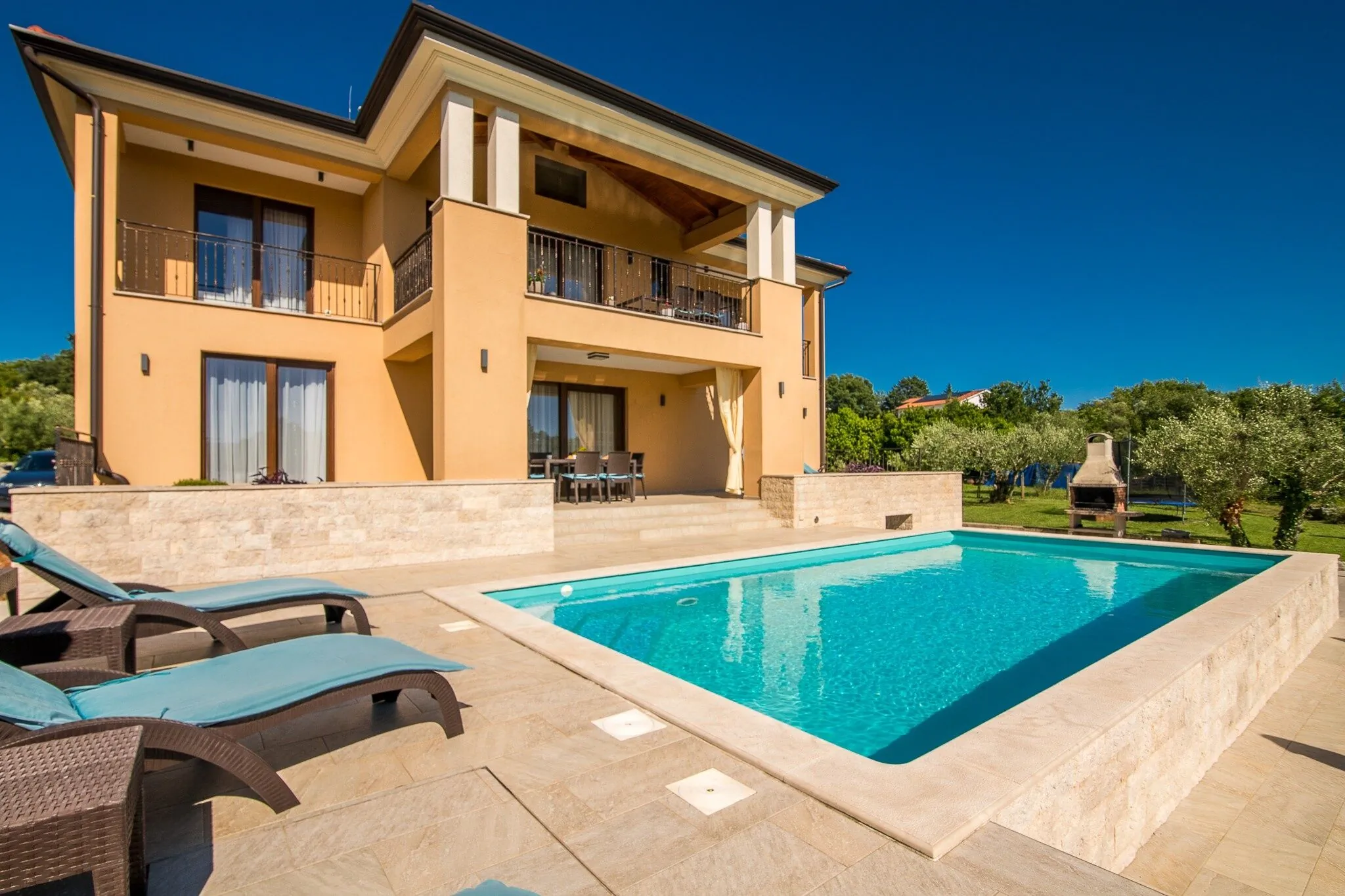 Apartment Villa Cecilia Brusići