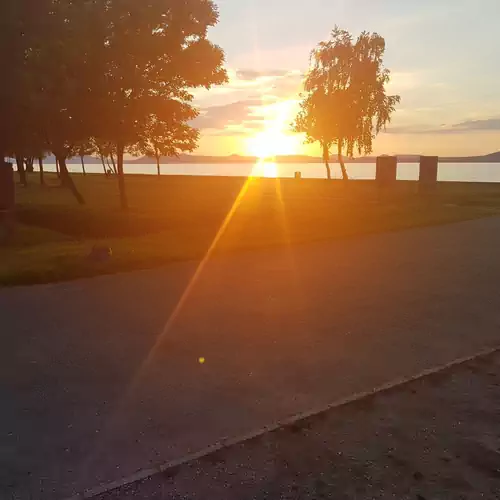 Virág Strand Vendégház Balatonlelle 001 kép