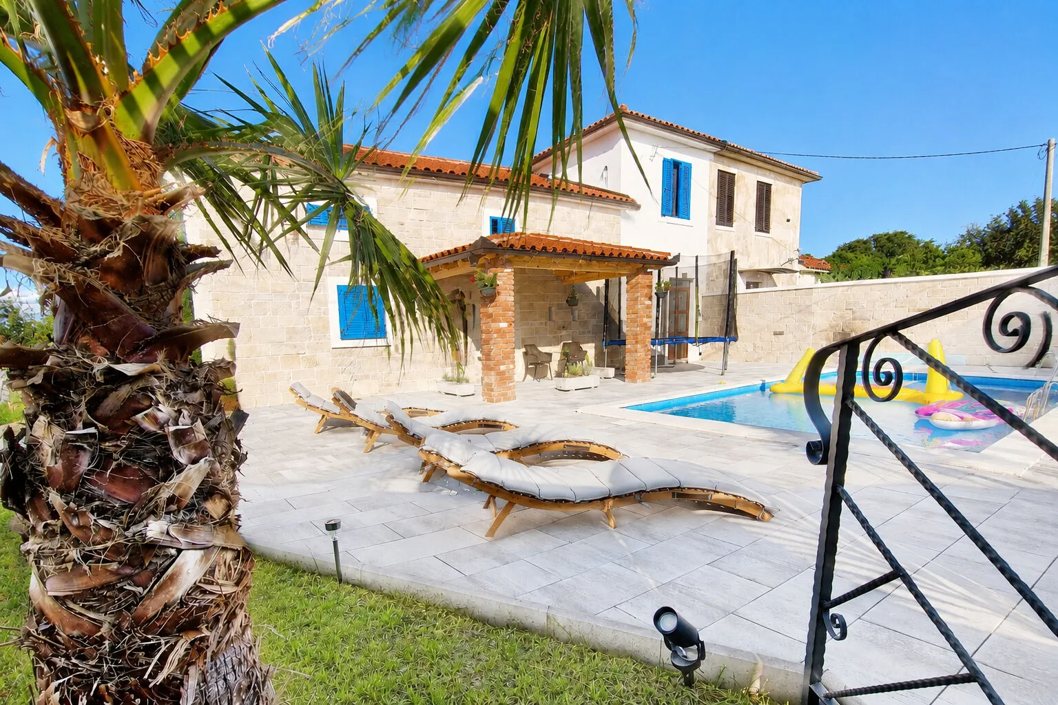 Villa Kristina Dobrinj