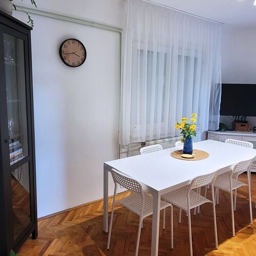 Kuczkó Apartman Balatonalmádi ★★ 4