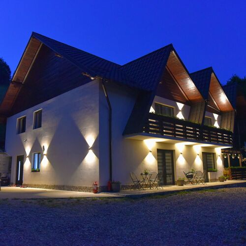  Pensiunea Agroturistică la Izvor Mănăstirea Humorului