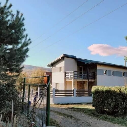 Casa de vacanță Hill House Văliug Crivaia