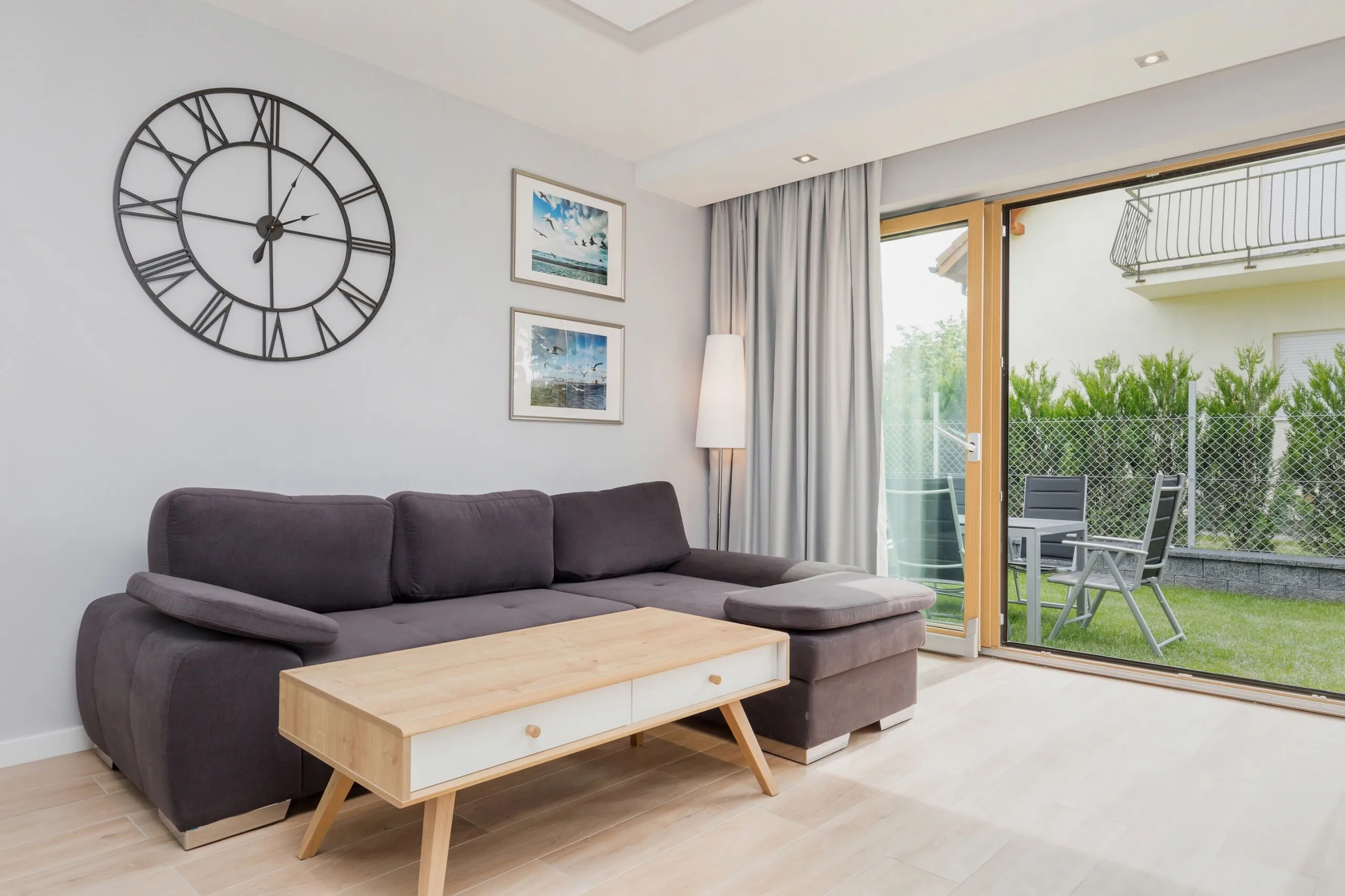 Dom Posejdon 12B-Prawa Połowa