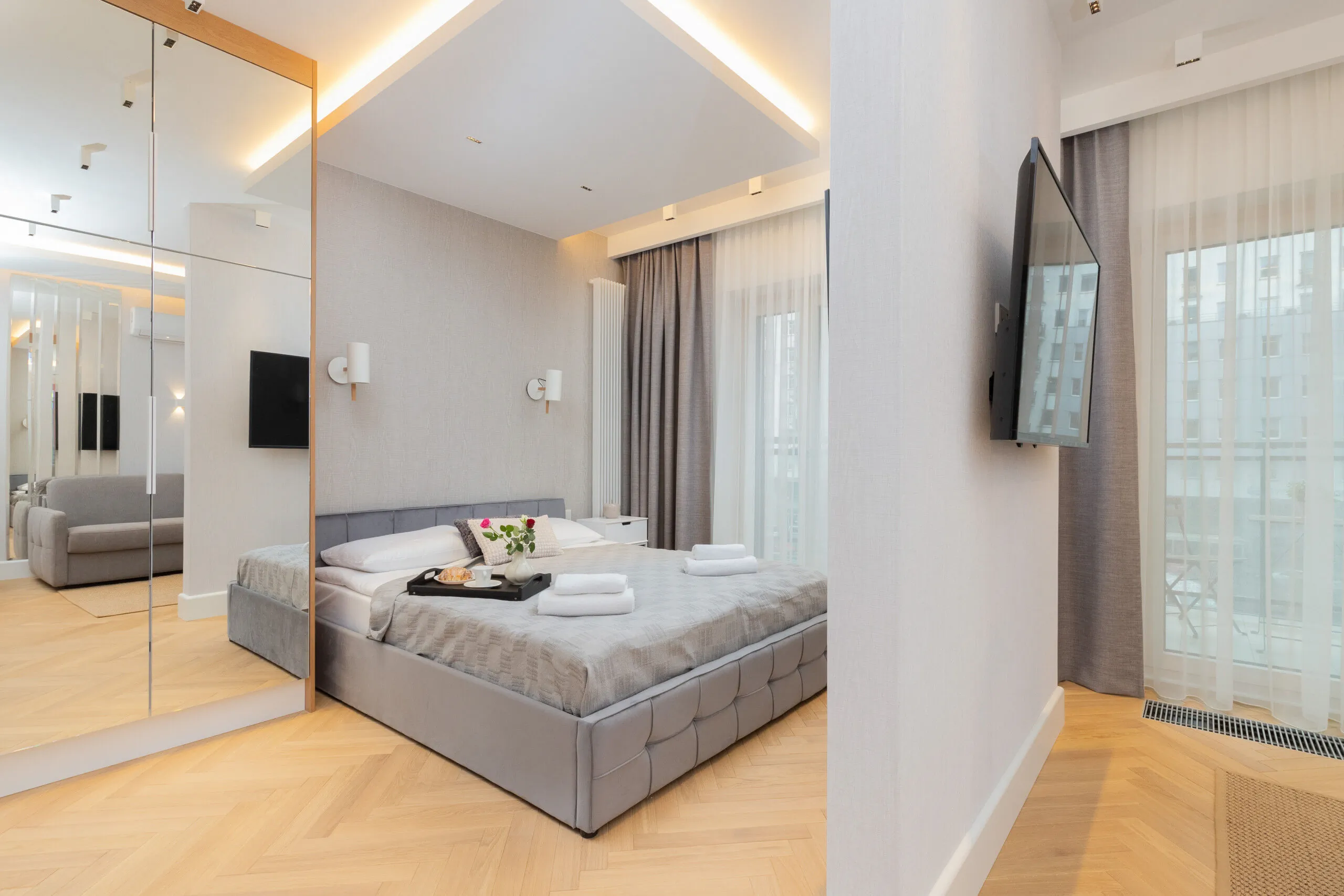 Mennica Residence 254