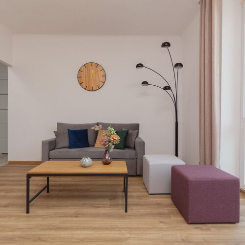 Pl. Dąbrowskiego 5/17