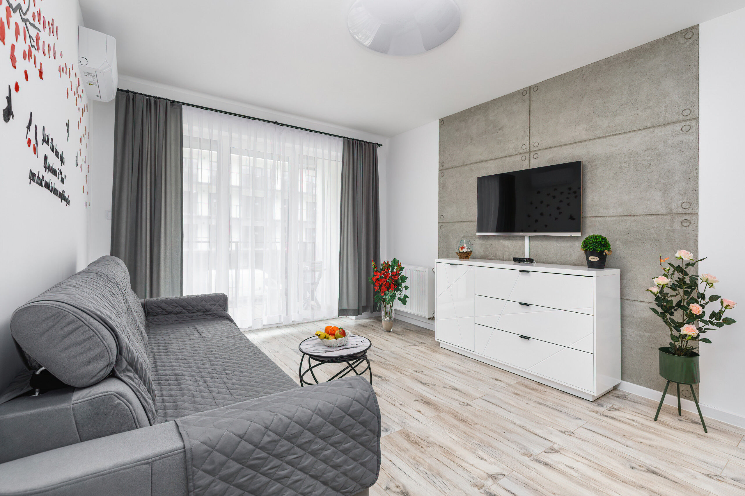 Spadochroniarzy 8A/9