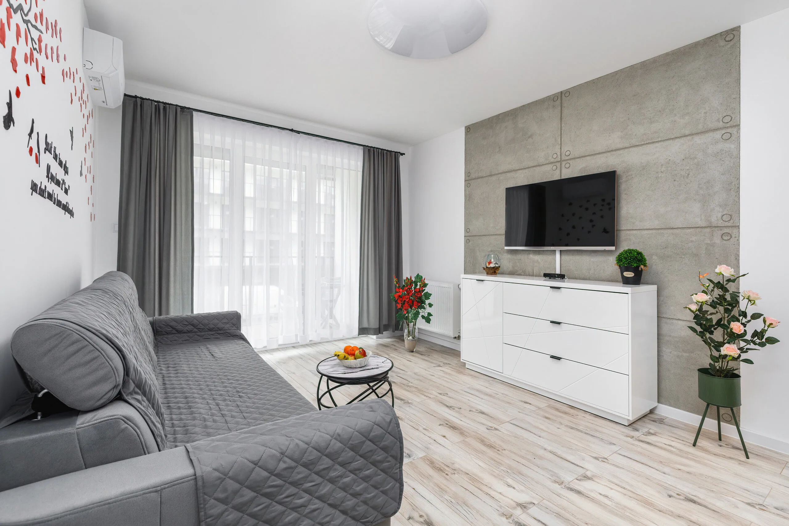 Spadochroniarzy 8A/9