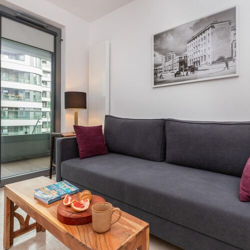 Władysława IV 42/24