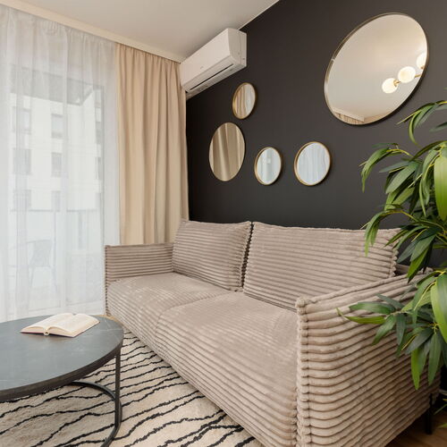 Podskarbińska 28/18