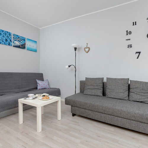 Bohaterów Starówki Warszawskiej 8/13