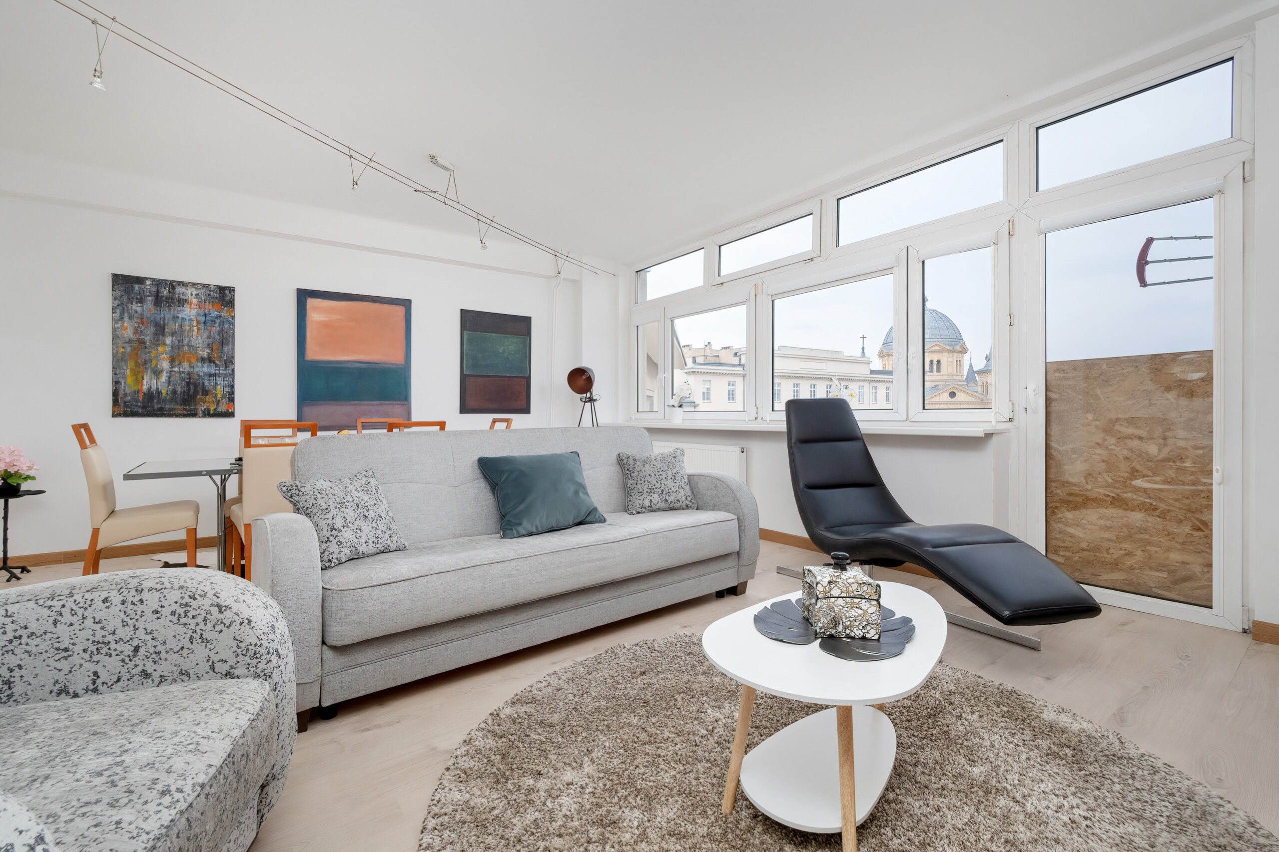 Pl. Wolności 10/11 m. 15