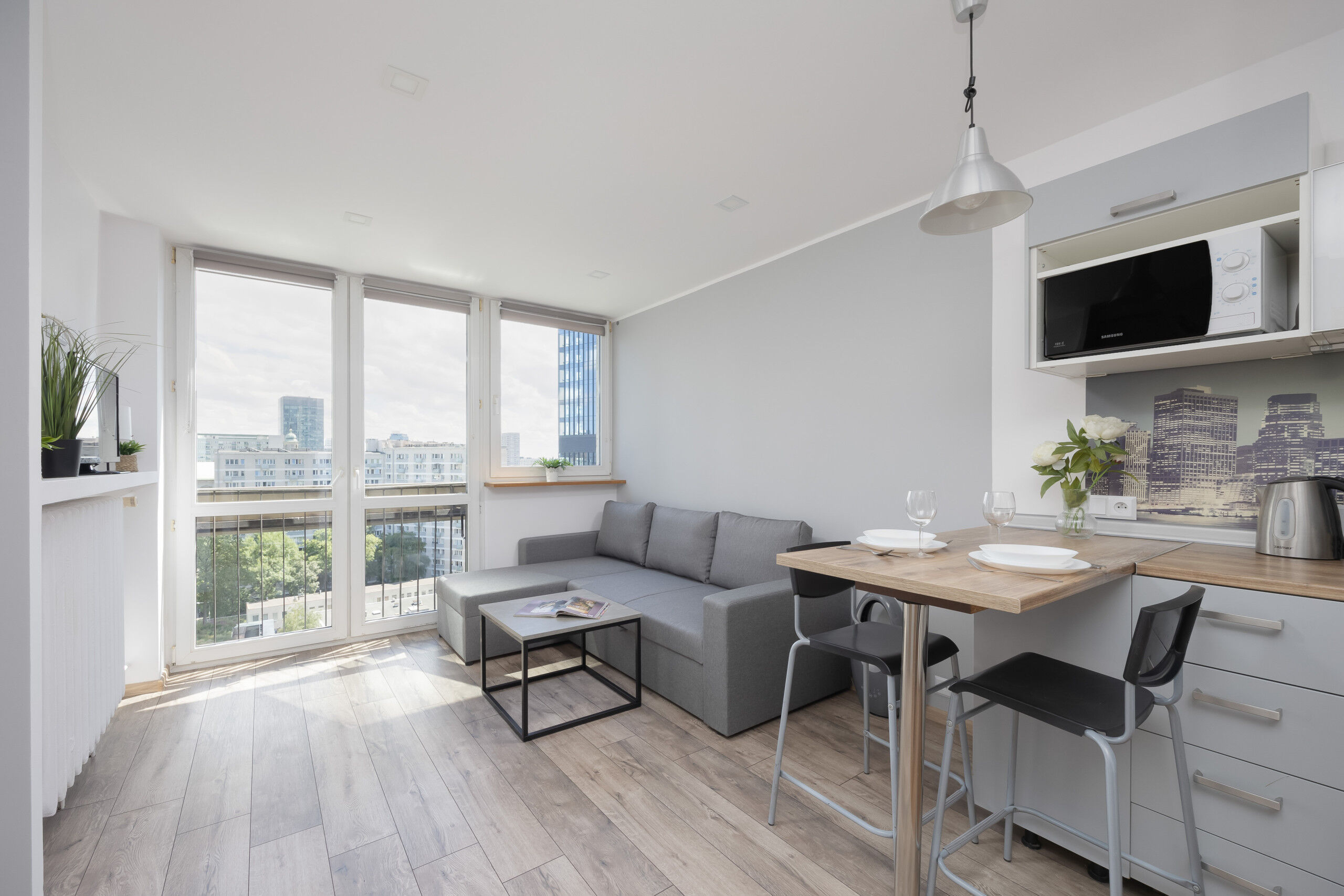 Al. Jana Pawła II 20/1102