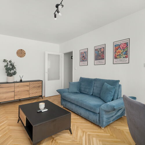 Os. Pod Lipami 2F/70