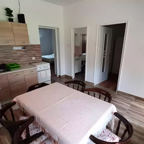 Junior Apartman Gyula 008 kép