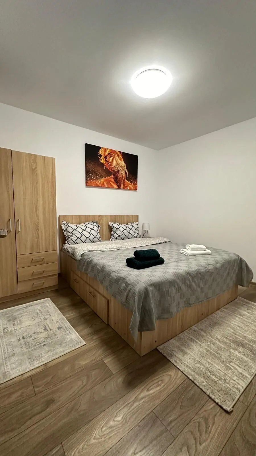 Alice Apartment Roman