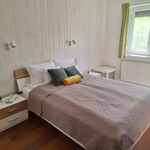 Tornyos Apartman Pécs 006 kép