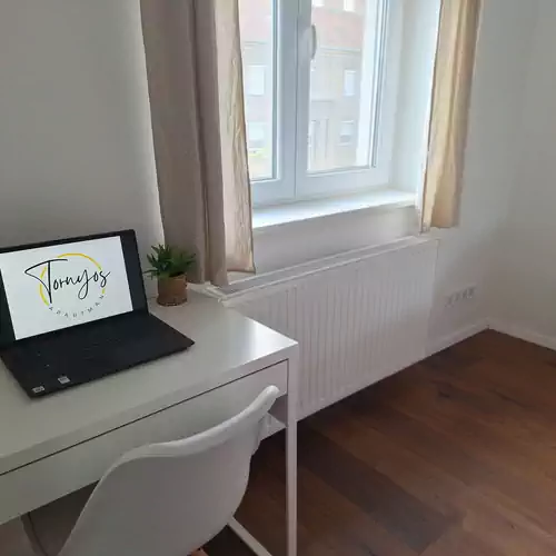 Tornyos Apartman Pécs 014 kép