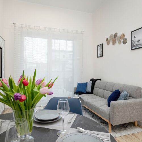 Rogozińskiego 2/11^