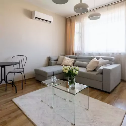 Vimini Apartman Szeged ***