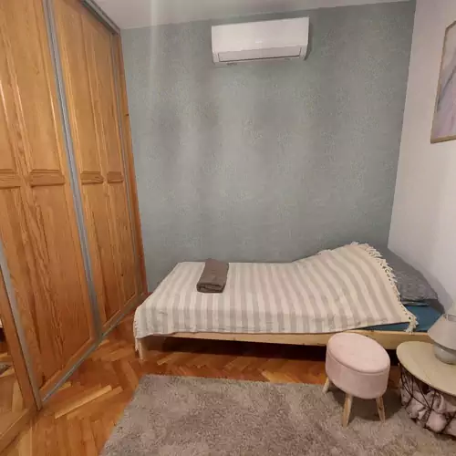 Akácvirág Airport Viki és Bogi Apartman Debrecen 042 kép