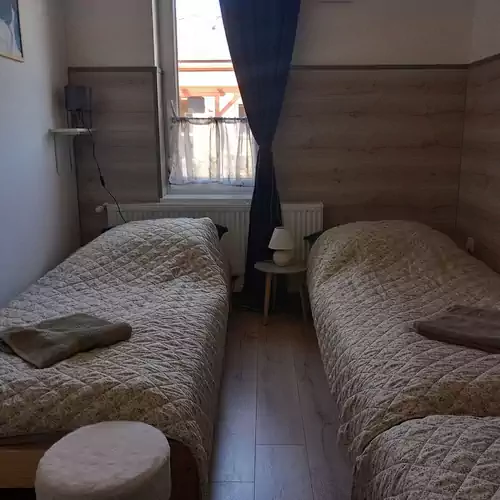 Akácvirág Airport Bogi Apartman Debrecen 004 kép