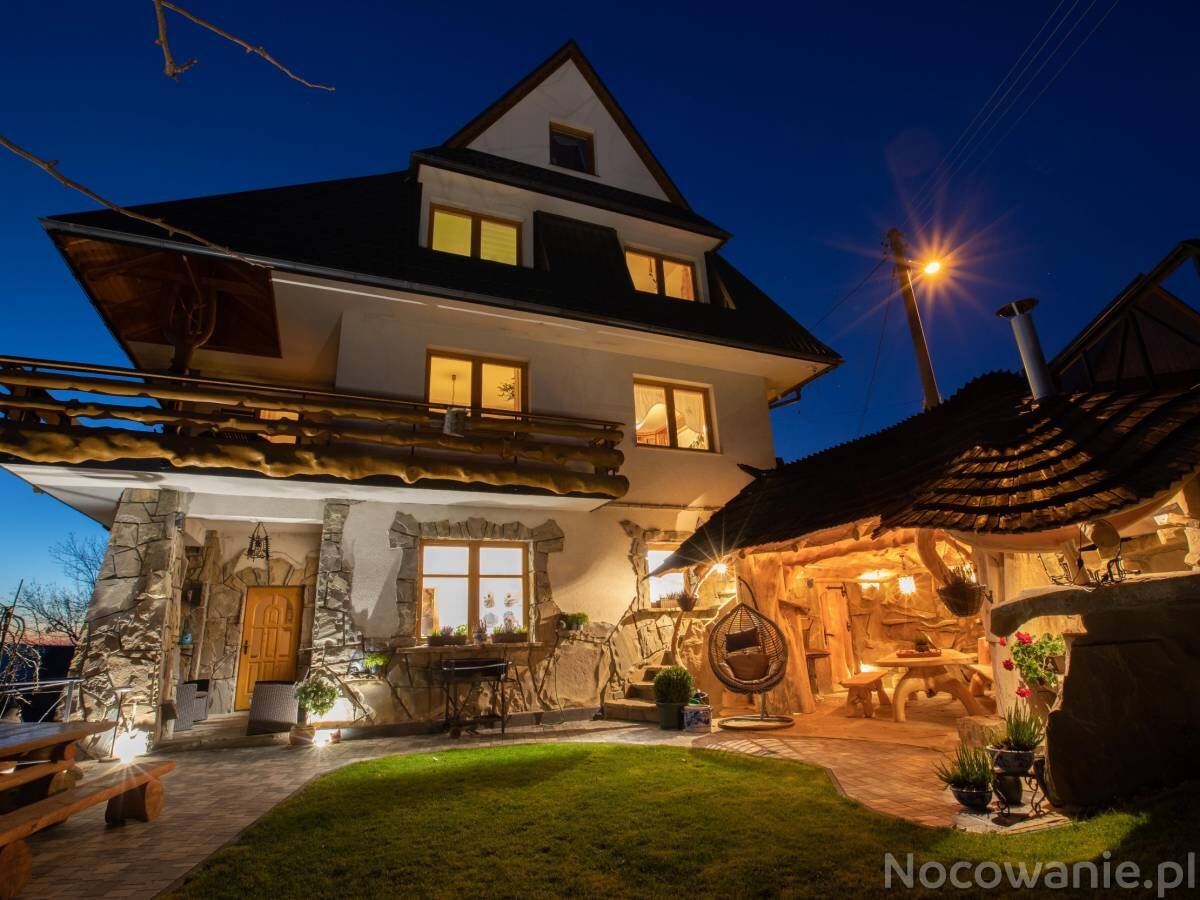 Jaroszówka Jarosy, Ząb