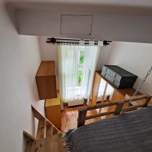 Atresolar w sypialni 