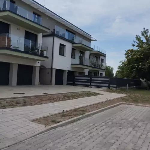 Híd köz Penthouses Apartman Debrecen 002 kép