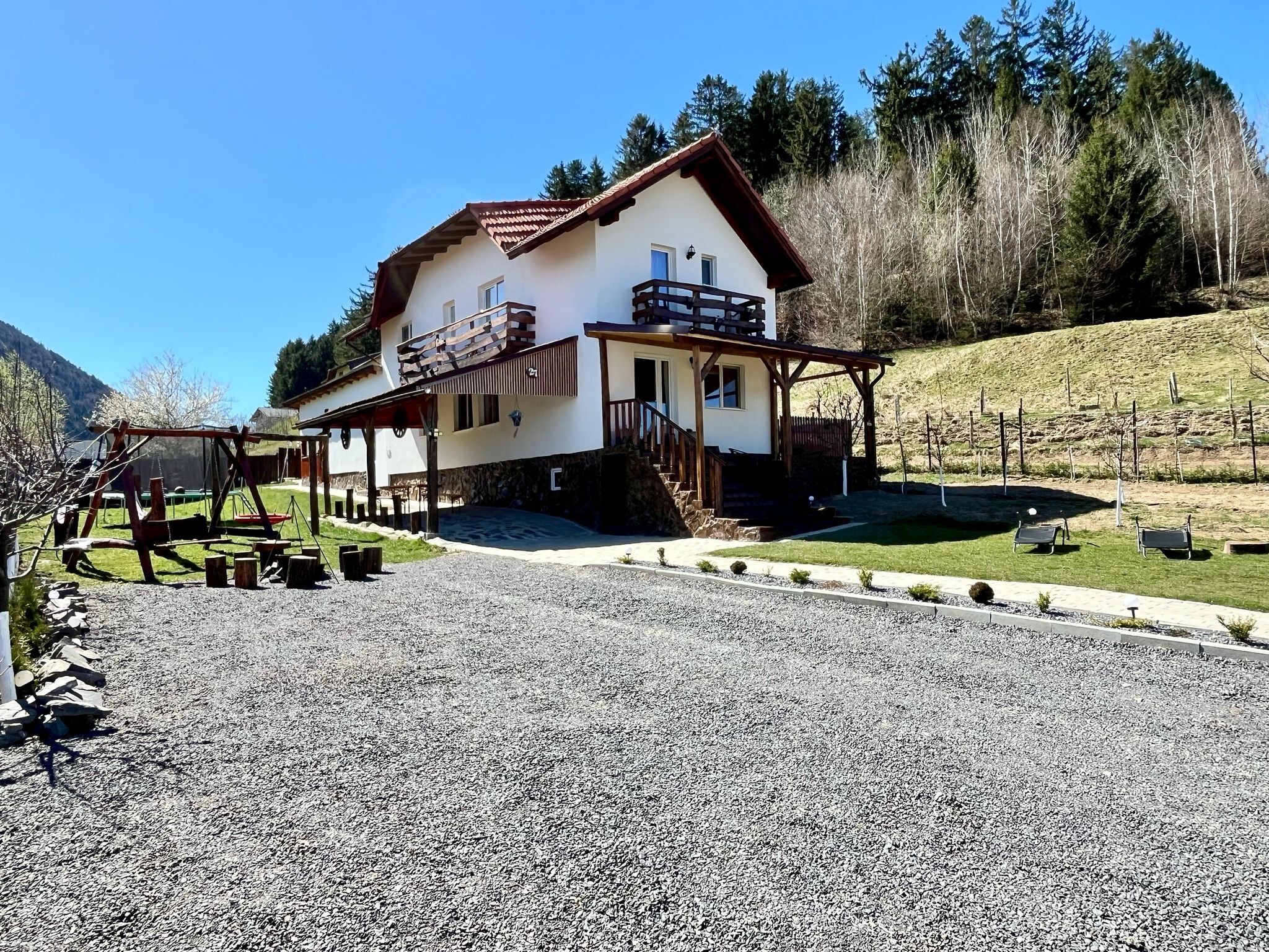 Casa de sub Horă Zărnești