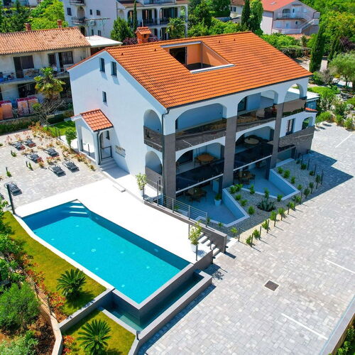 Villa Calma Apartments - Apartment III. Dobrinj ★★★ 4