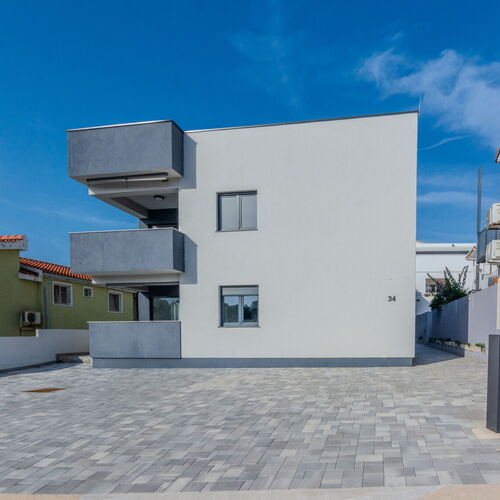 Apartments Lavanda Vir ★★★ 2