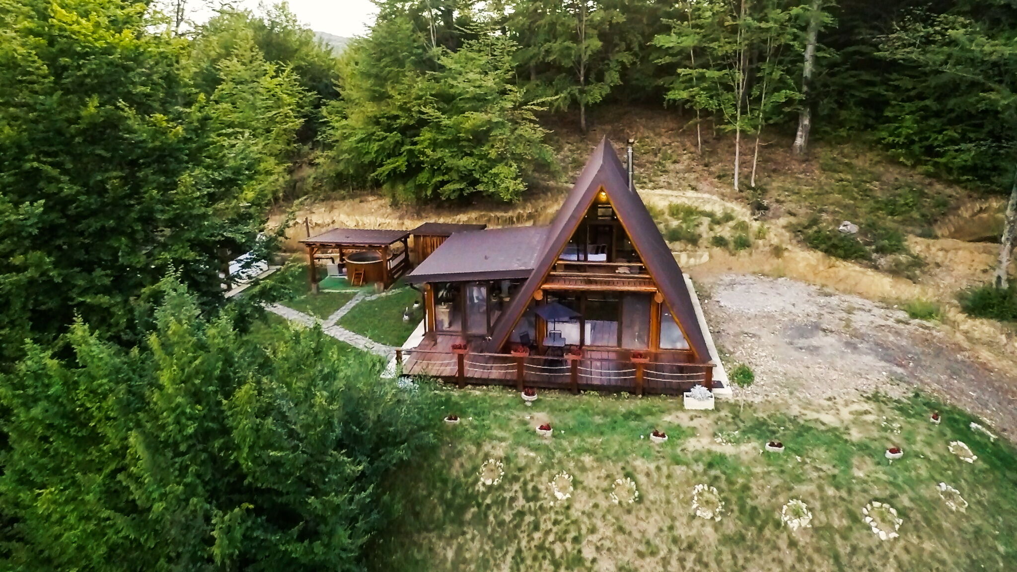 Lake View Cabin Coaș