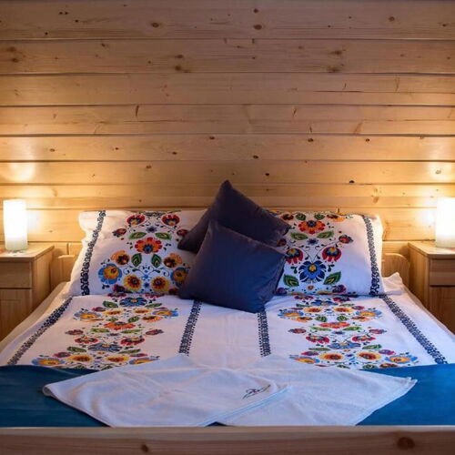 Łóżko małżeńskie domek Aleksander