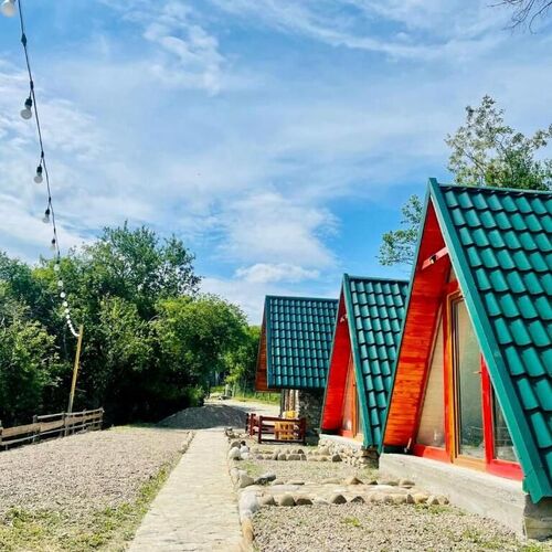 Cabana Catunu’ lui Emil Ariceștii Zeletin