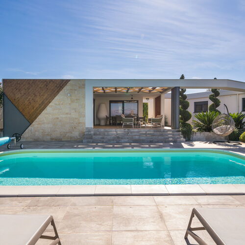 Villa Royal Green Two Nin  2