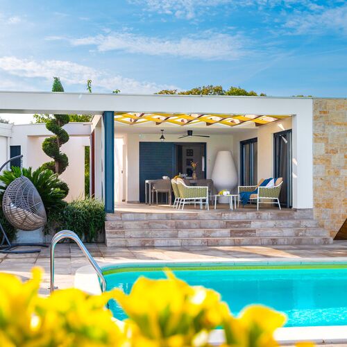 Villa Royal Green Three Nin