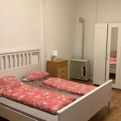 Roland Apartman Blaha Budapest *