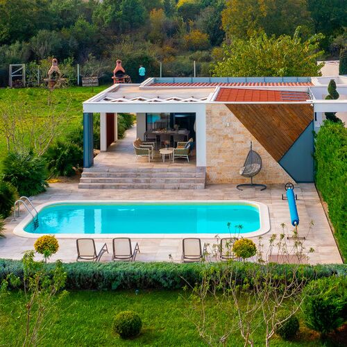 Villa Royal Green Four Nin  2