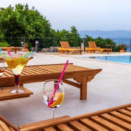 Holiday House Prevolt Dobrinj ★★★★★ 4